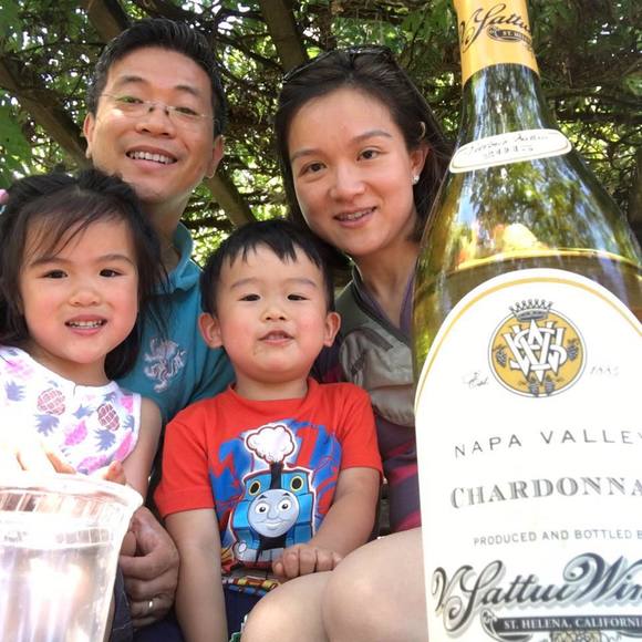 Meet your Posher, Lee - Picture 1 of 1